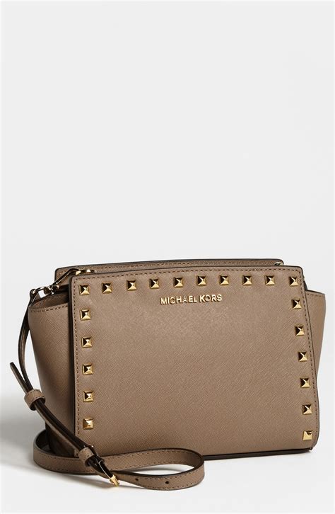 michael kors selma messenger bag dark dunemichael kors selma messenger bag grey|Best 25+ Deals for Michael Kors Selma Bag .